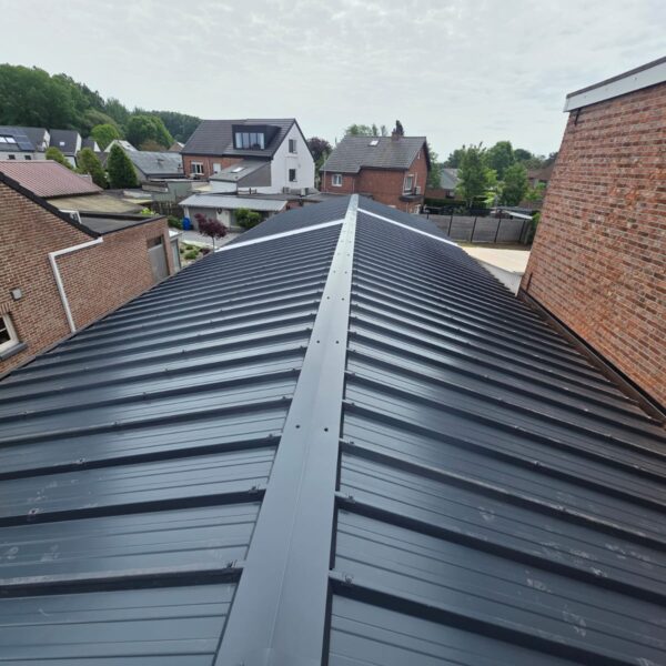 02 14 | RVO Construct, Uw partner voor alle dakwerken